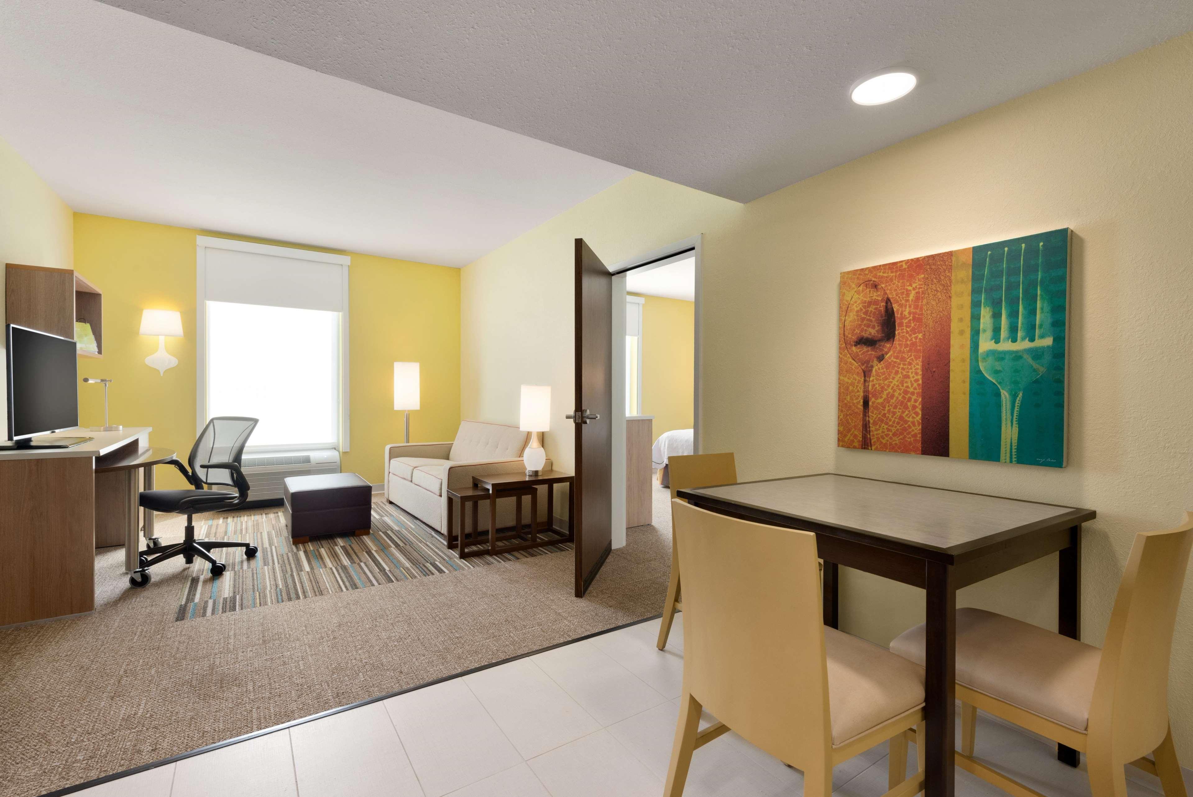 Home2 Suites By Hilton-Cleveland Бичвуд Экстерьер фото