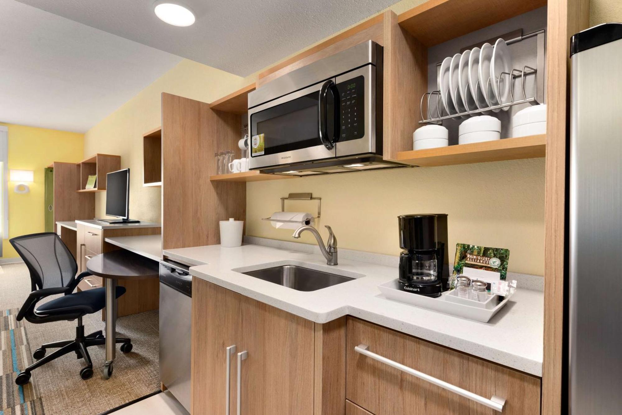 Home2 Suites By Hilton-Cleveland Бичвуд Экстерьер фото